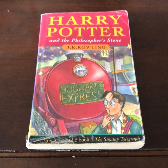 Harry Potter book - Picture 1 of 4